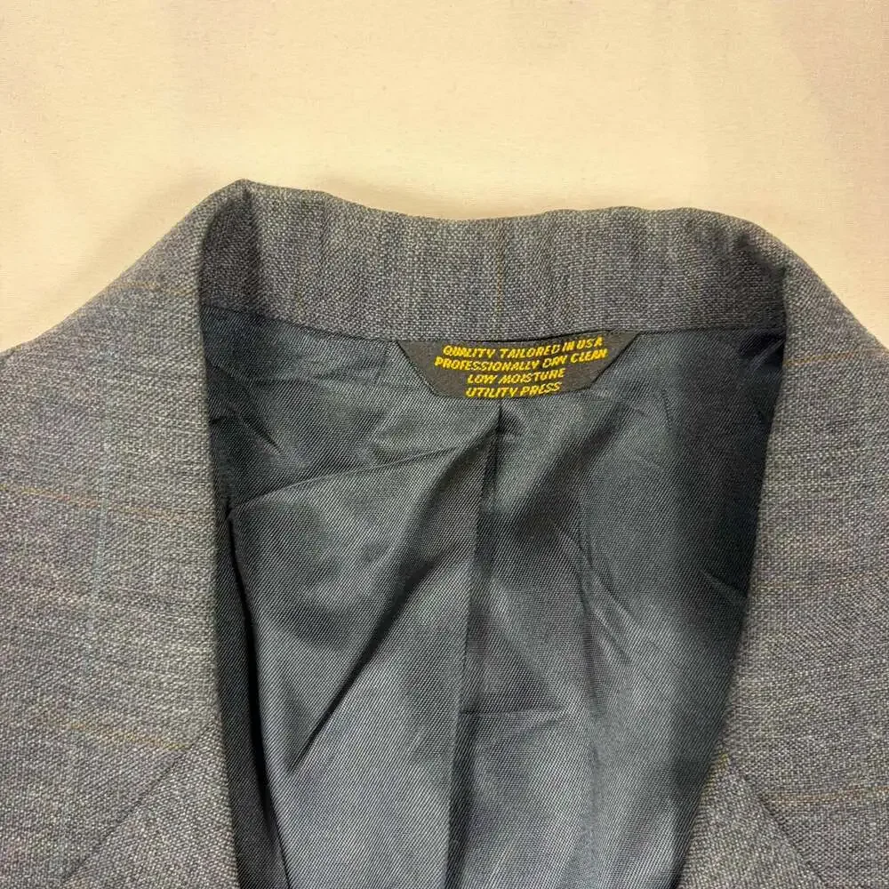Vintage Palm Beach Men's Gray Plaid Two-Button Blazer Sport Coat